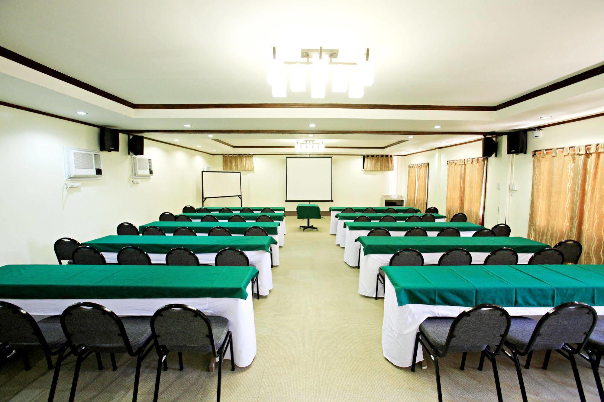 Tropika Hotel