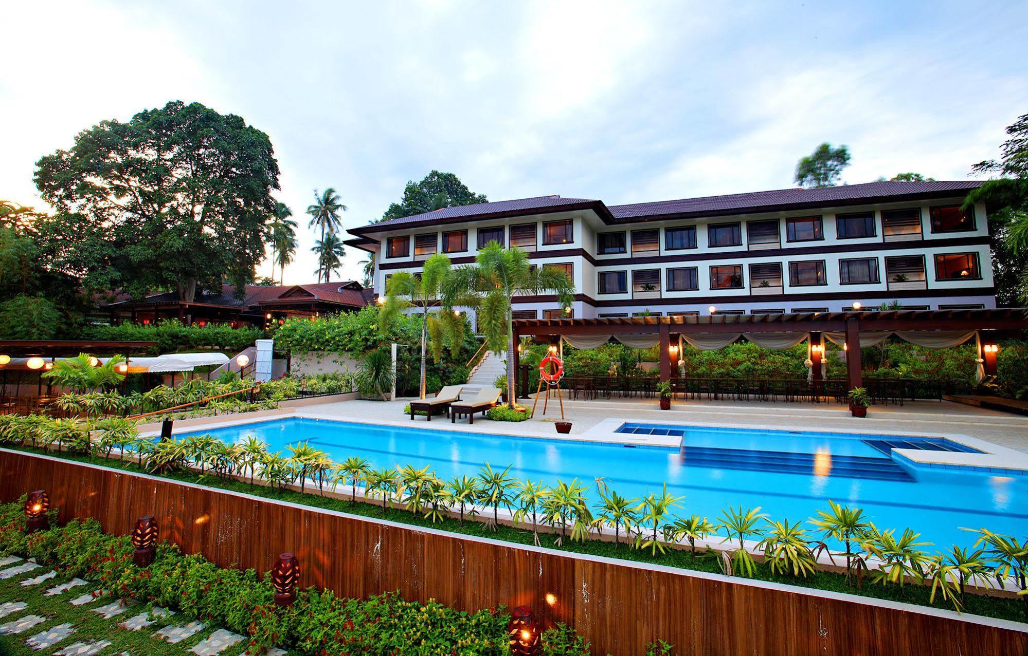 Tropika Hotel